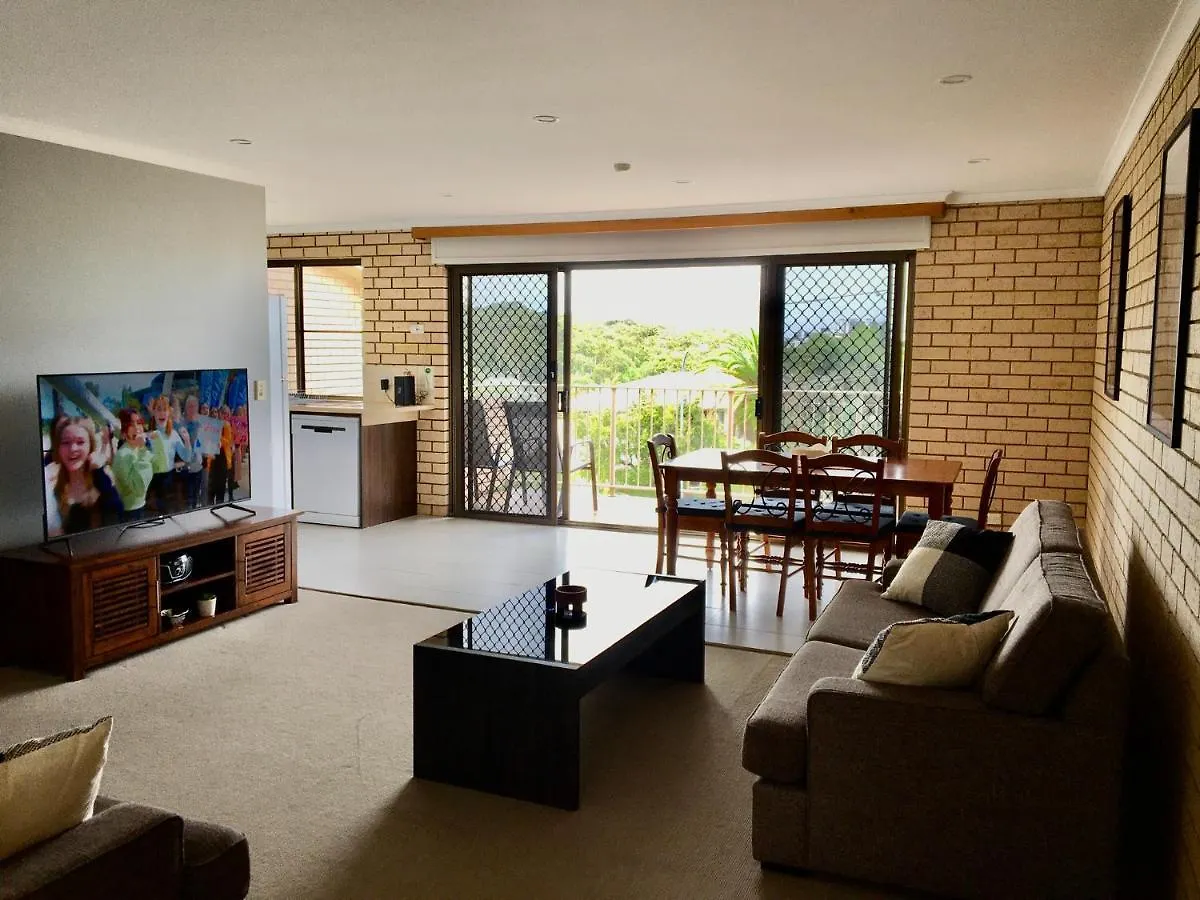 Seascapeatalexbeach Budget Accomodation Alexandra Headland Apartment